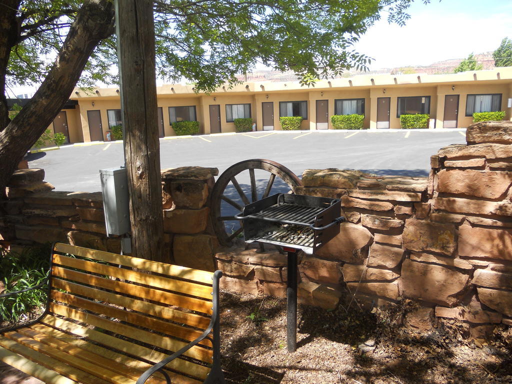 Redrock Country Inn Kanab Buitenkant foto