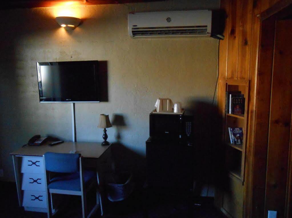 Redrock Country Inn Kanab Buitenkant foto